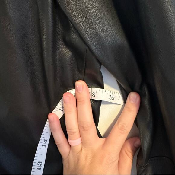 NWT Rebecca Taylor Black Faux Leather Long Sleeve Romper 6 - Picture 7 of 13